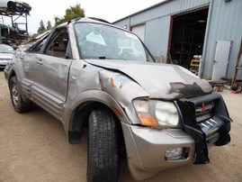 2001 MITSUBISHI MONTERO LIMITED GOLD 3.5L AT 4WD 183853